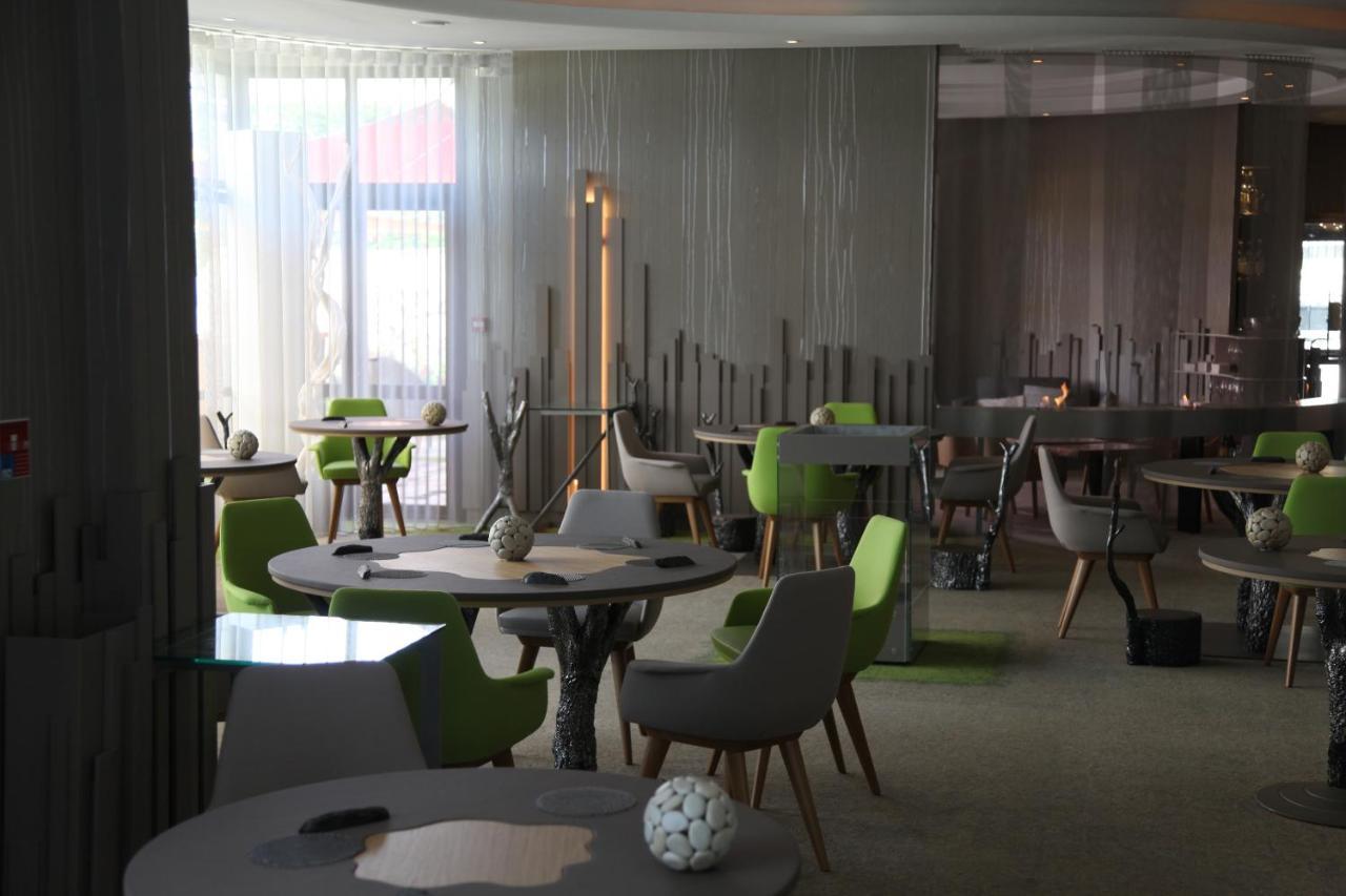 Hotel Le Parc - La Table De Franck Putelat Καρκασόν Εξωτερικό φωτογραφία