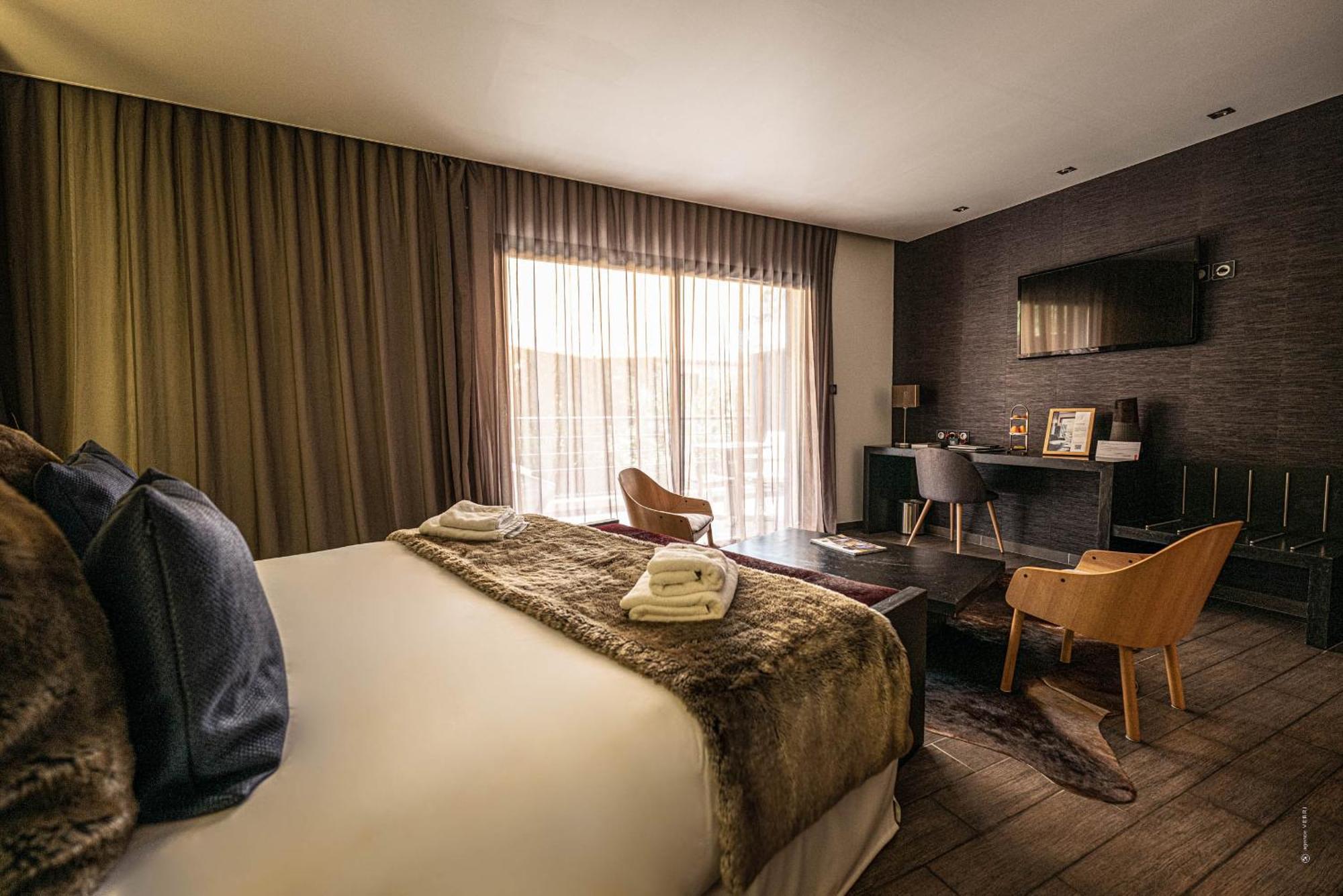 Hotel Le Parc - La Table De Franck Putelat Καρκασόν Εξωτερικό φωτογραφία